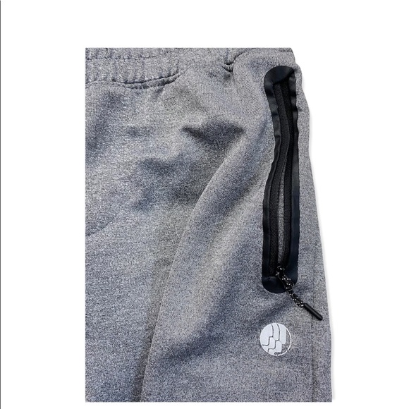 BKLYN Athletic Jogging Shorts Gray size Medium - Picture 3 of 5